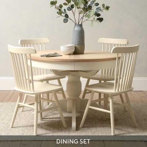 Chester Classic Cream Round Extending Dining Table and 4 Spindleback Chairs – The Cotswold Company